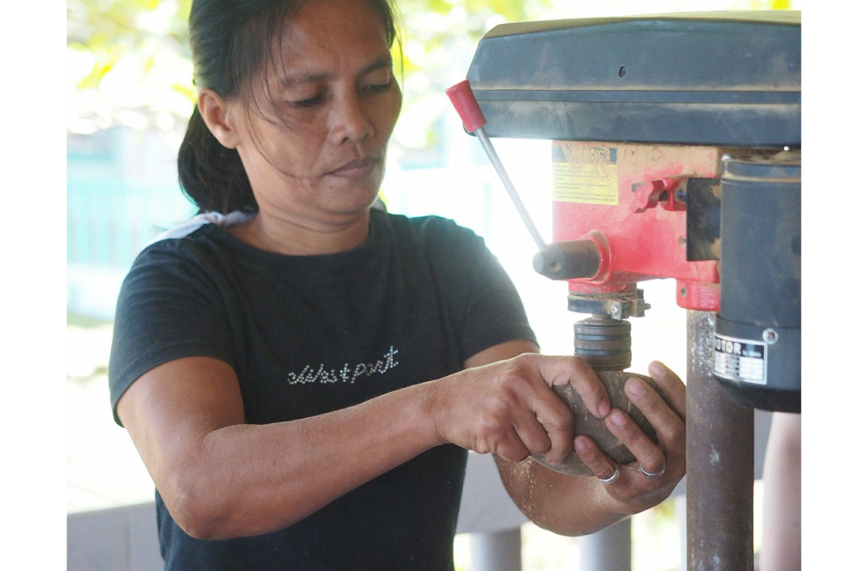 小さな島のおしどり夫婦 Philippines Report vol.03