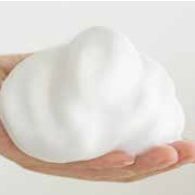 1日2回は洗いすぎかも?!潤いを守る洗顔のすすめ