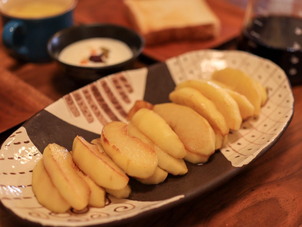 ココナッツオイルで焼きリンゴ