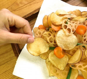 ココナッツオイルの野菜チップス