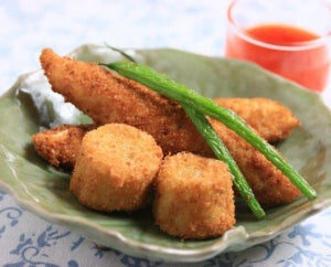 鶏ささみとバナナのココナッツ揚げ