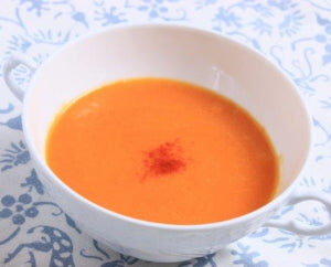 トマトとパプリカのスープ
