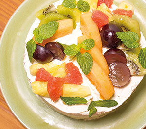 フルーツいっぱいのショートケーキ