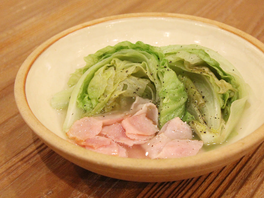 レタスのベーコン煮