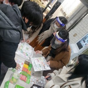 販売の様子3