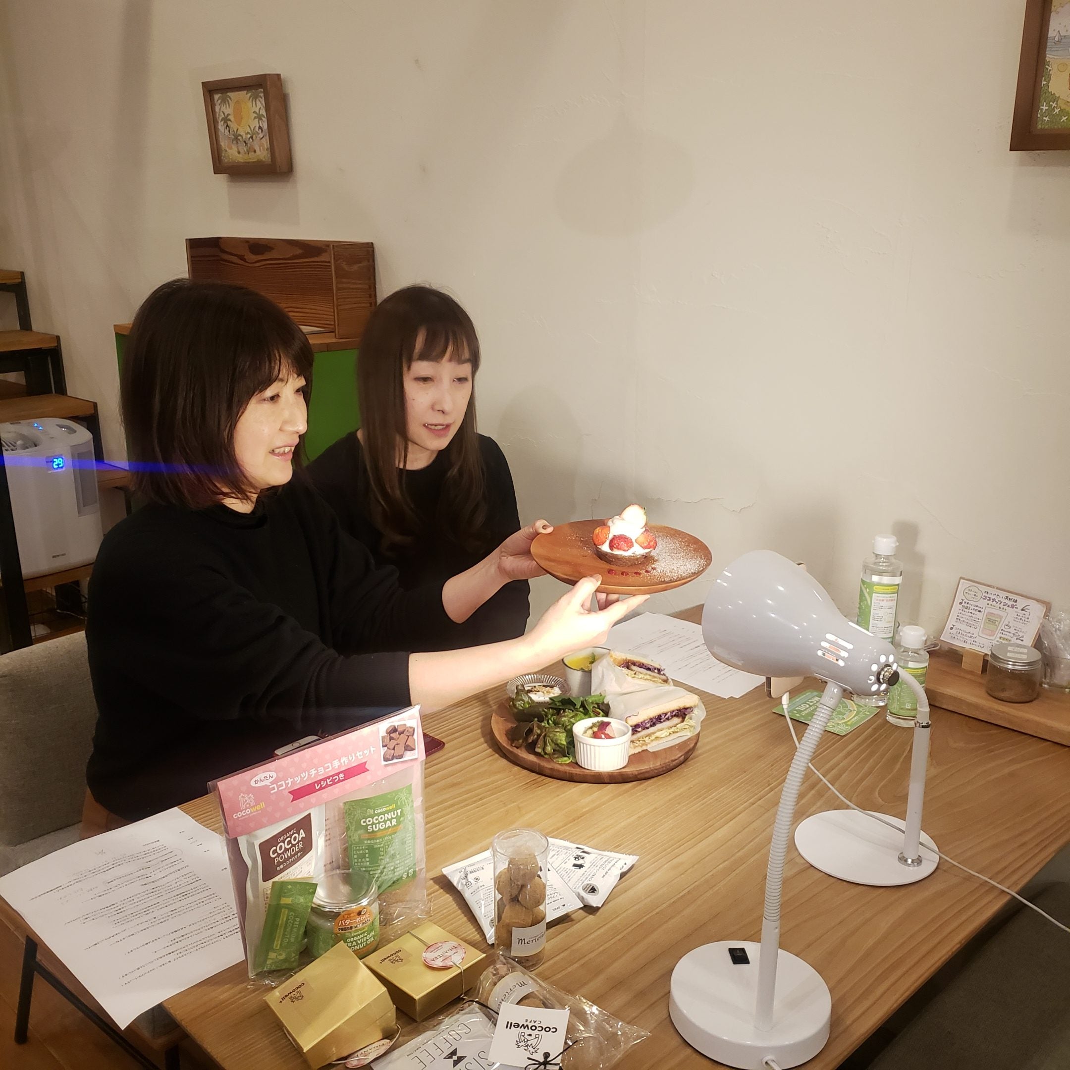 配信中の機材と画面の様子