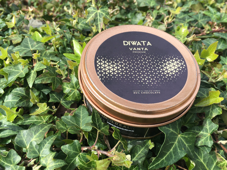 DIWATAのヴィーガンチョコレート缶