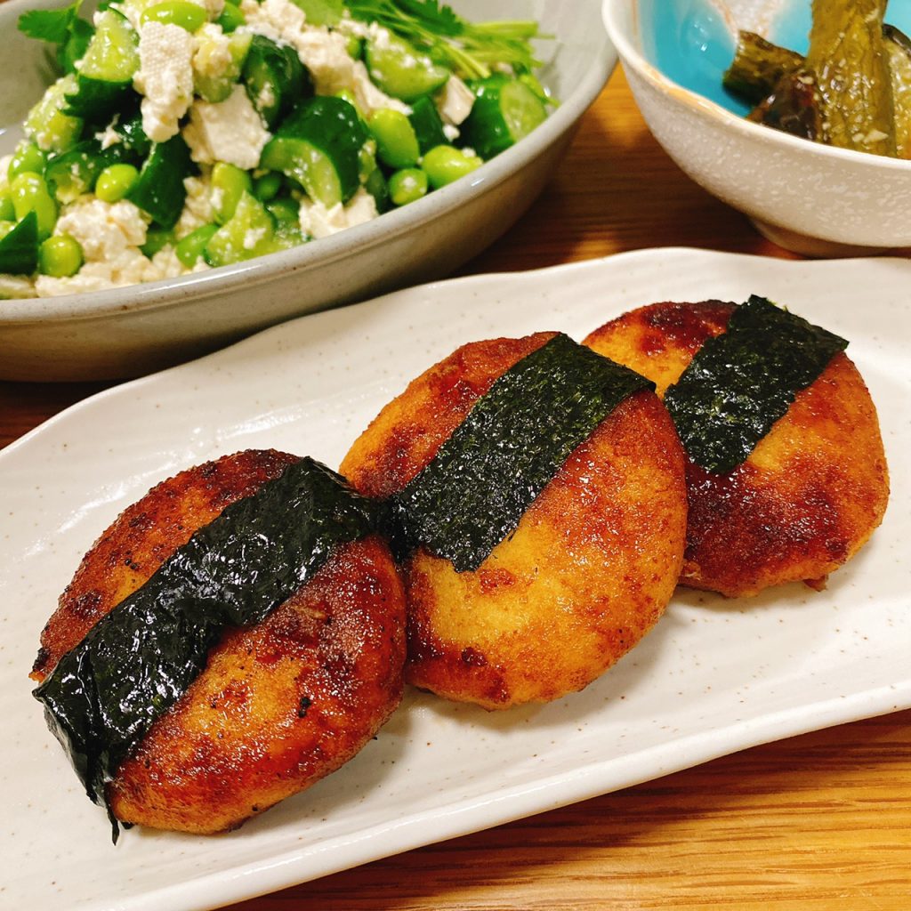 ココナッツファイバーのお餅で磯辺焼き風