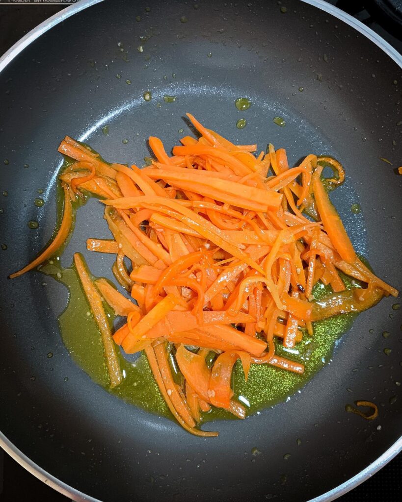 お野菜たっぷりヴィーガンチャプチェ