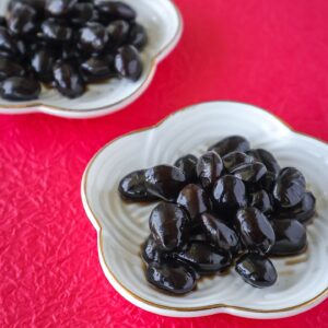 からだ想いのおせちに。ココナッツシュガーで作る黒豆が優しい甘さで絶品！