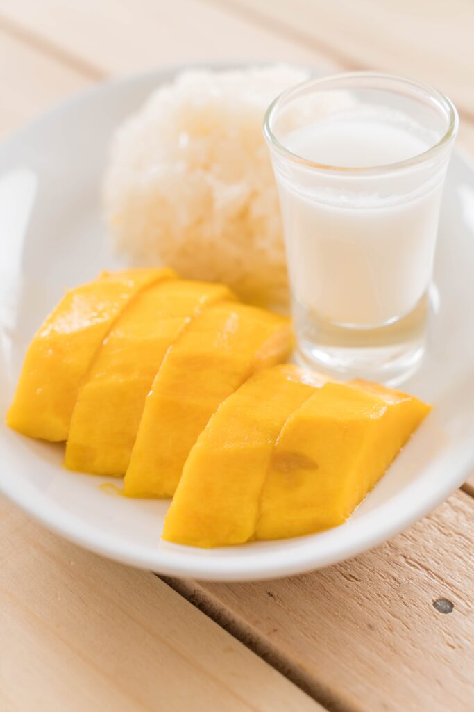 【世界のココナッツ🥥ミルクレシピ】マンゴースティッキーライス